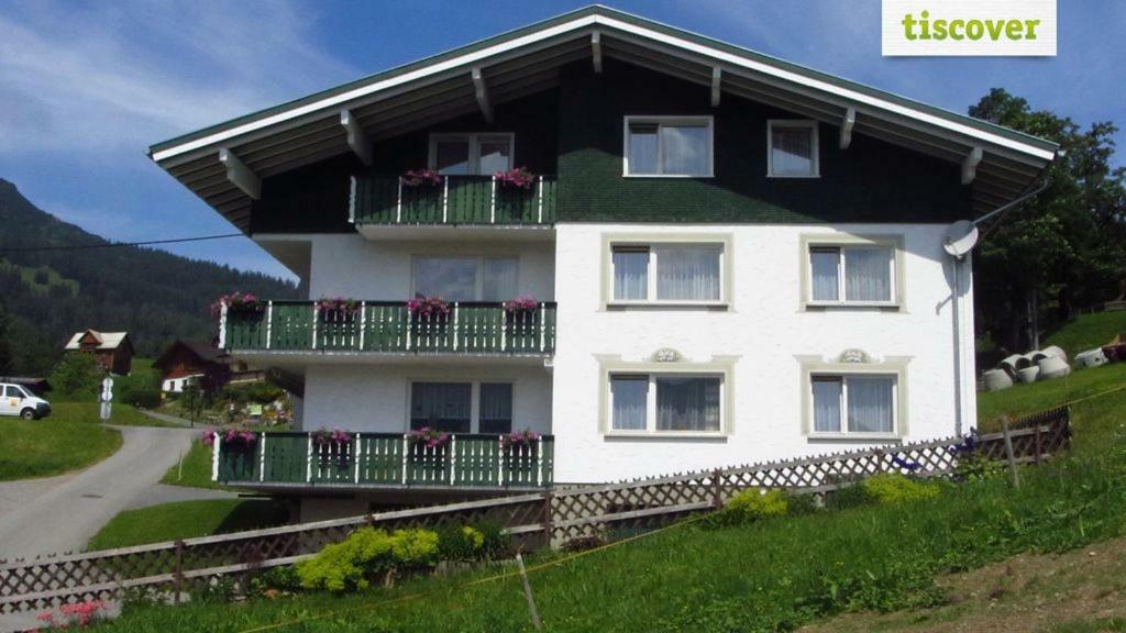 Haus Valuga Villa Bürserberg Dış mekan fotoğraf