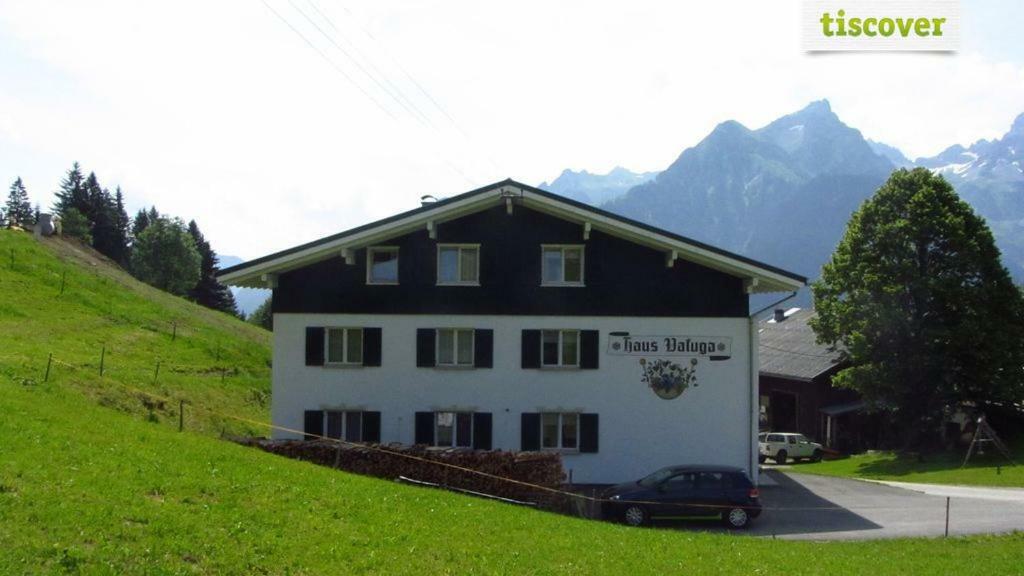 Haus Valuga Villa Bürserberg Dış mekan fotoğraf